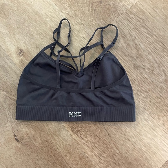 Grey Women’s Victorias Secret PINK Grey Strappy Sports Bra Small - Picture 2 of 3